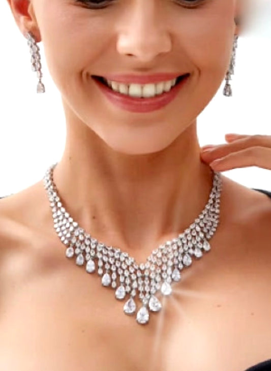 Lussa -  Cubic Zirconia simulated diamond crystal necklace set