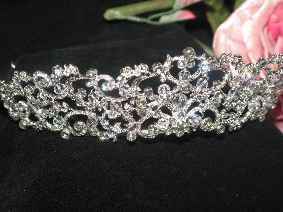 Empress - Vintage Crystal Crown