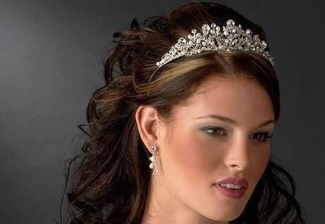 Evelyn - Romantic Crystal and Pearl tiara
