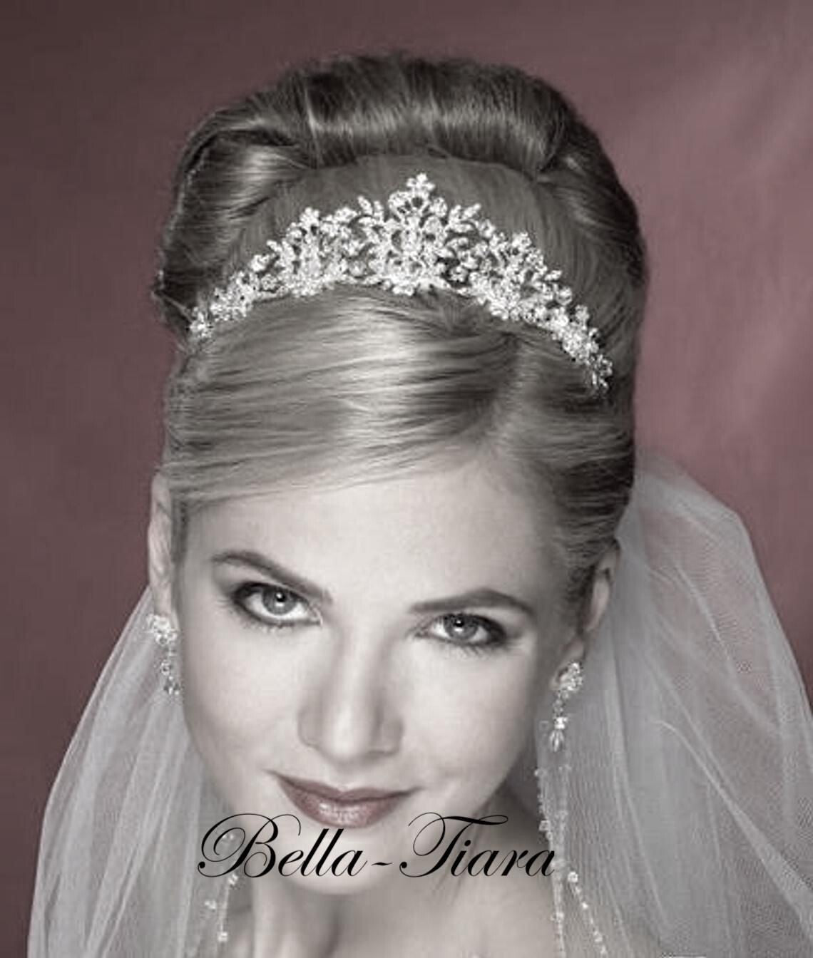 Juliana - Romantic pearl Crystal Tiara