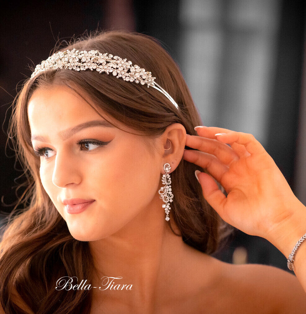 Carina - Swarovski crystal drop bridal earrings