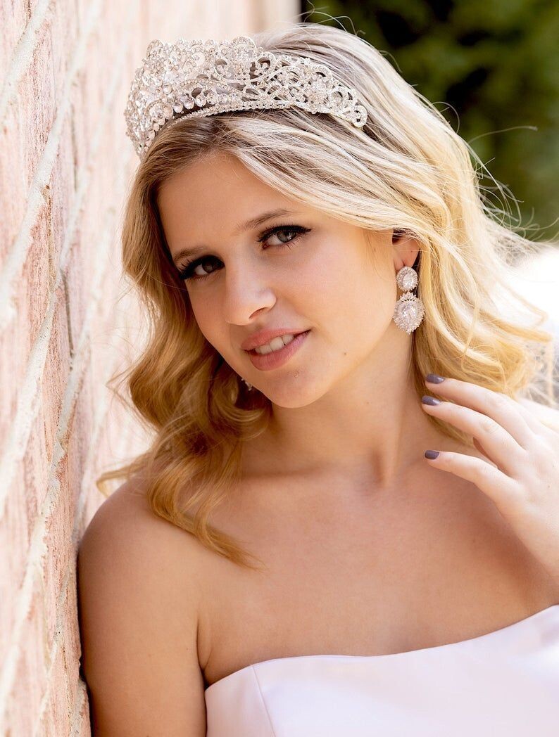 Regina - Exquisite CZ bridal earrings
