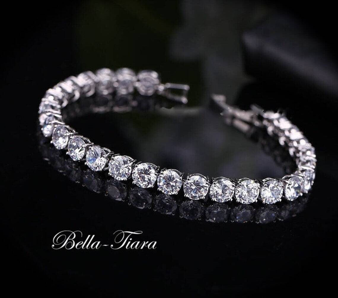 Dana - Elegant timeless diamond inspired tennis necklace set