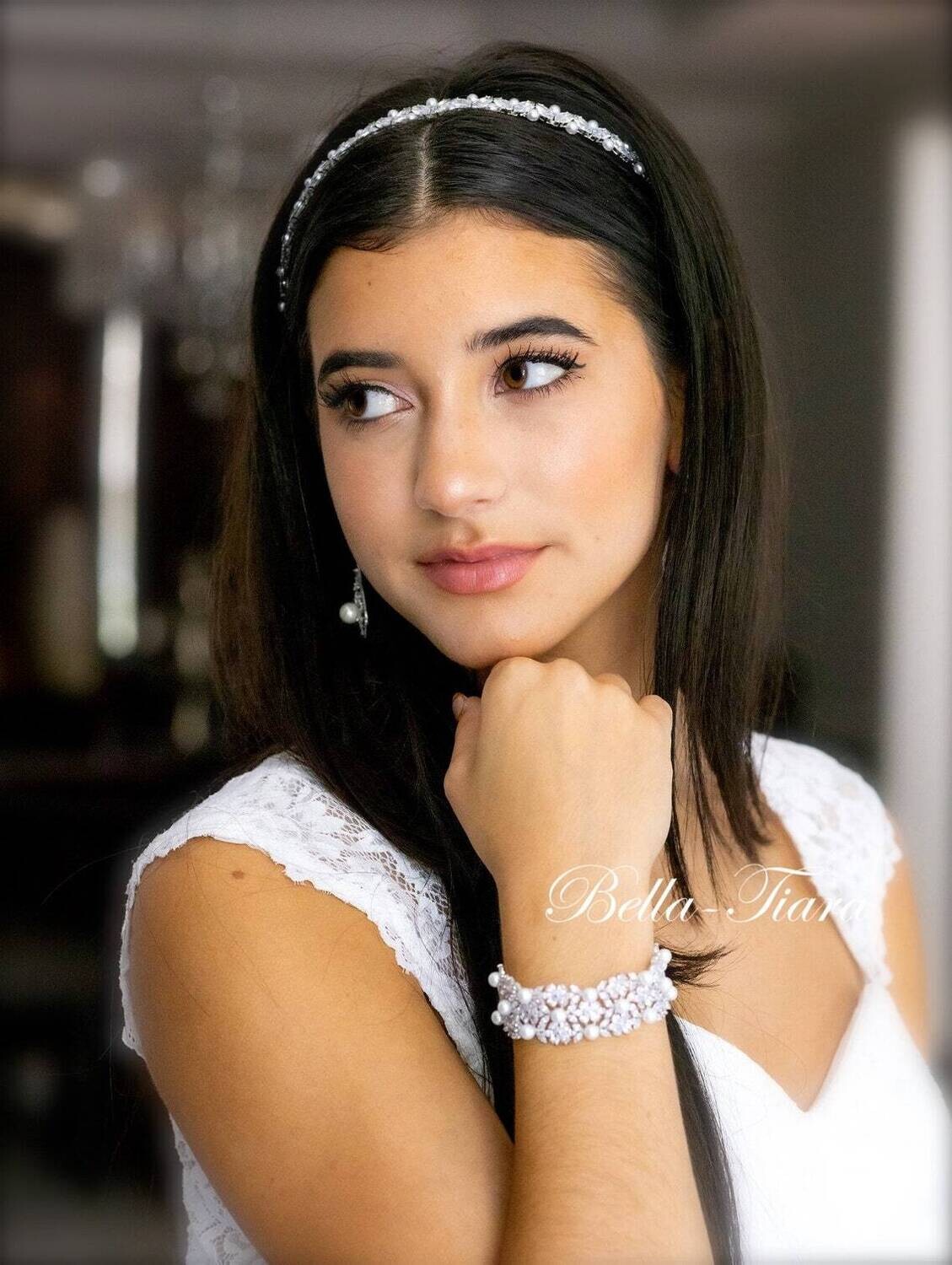 Emily - Vintage inspired pearl bridal earrings