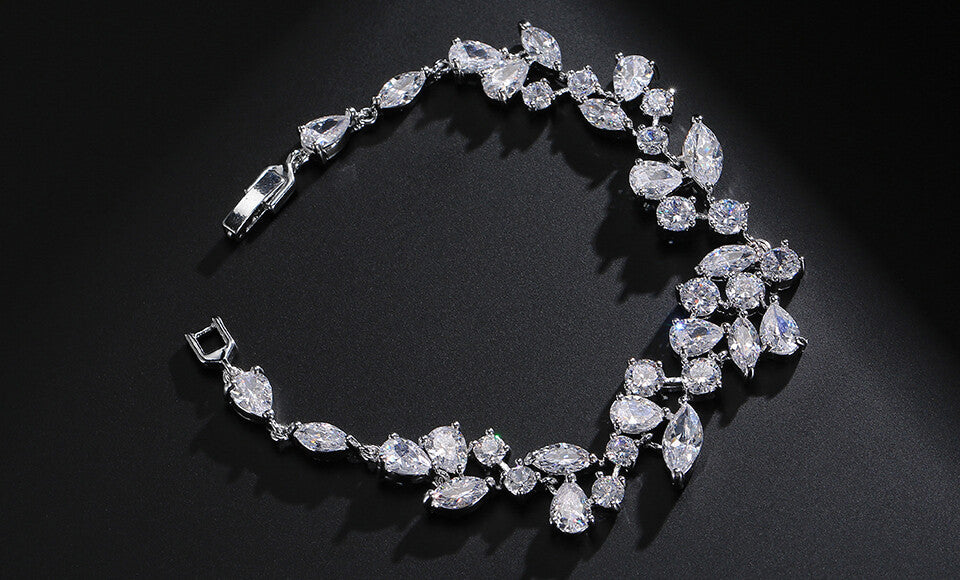 Valentinella - Swarovski crystal bridal bracelet