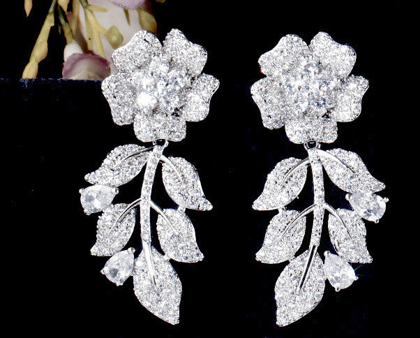 Caroline - Glamorous CZ statement necklace set