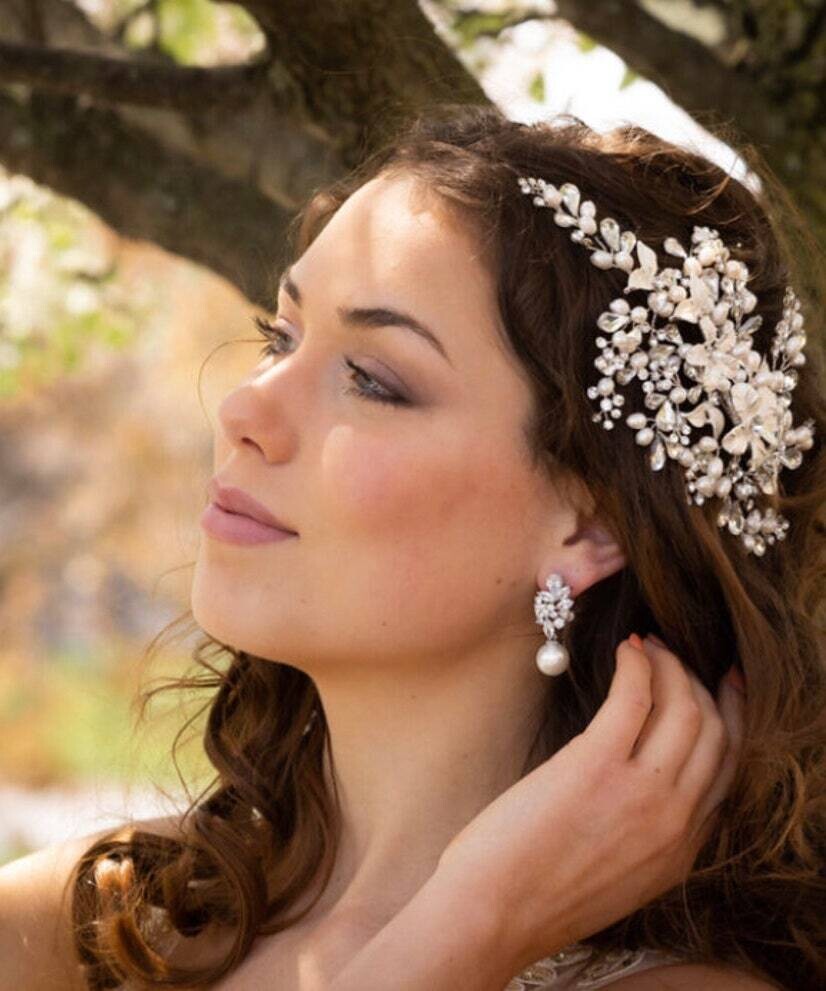 Elissa - Crystal and Pearl wedding hair comb