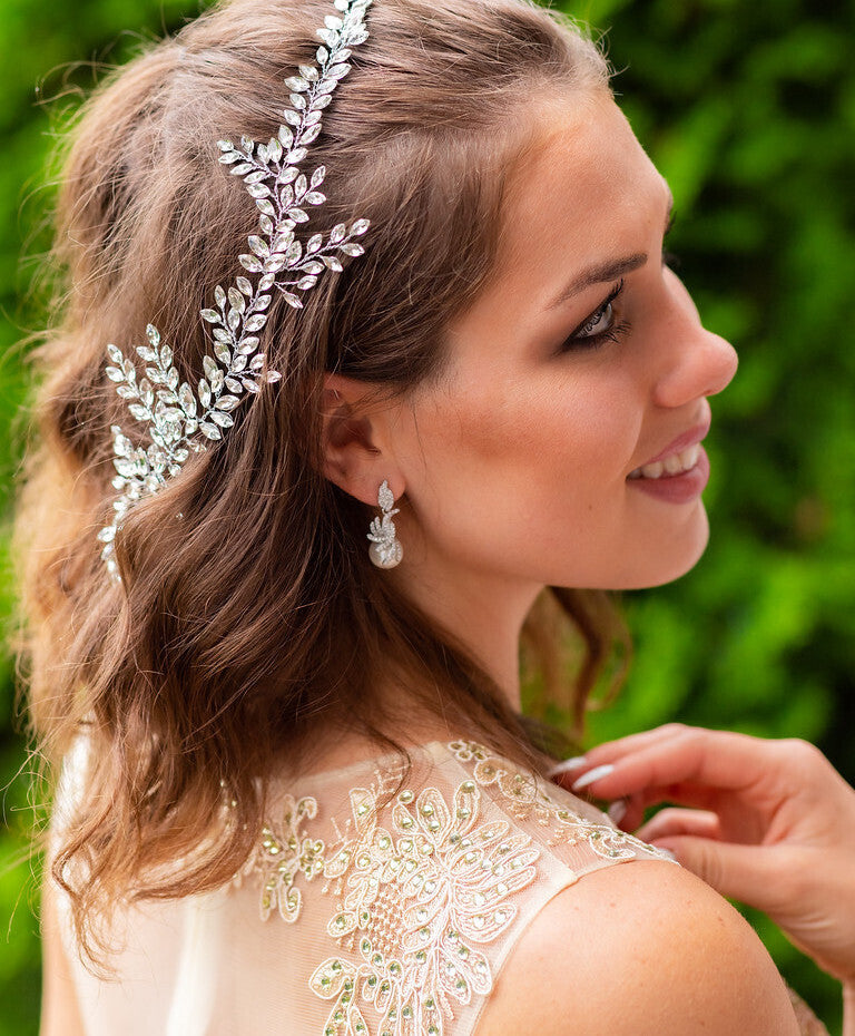 Ava - CZ pearl bridal earrings