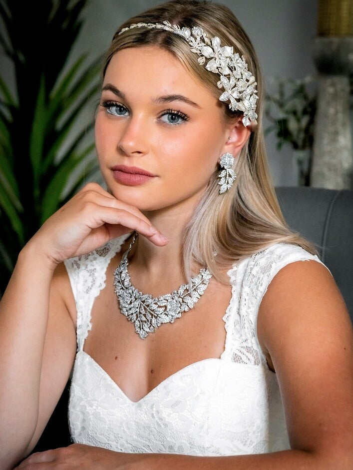 Caroline - Glamorous CZ statement necklace set