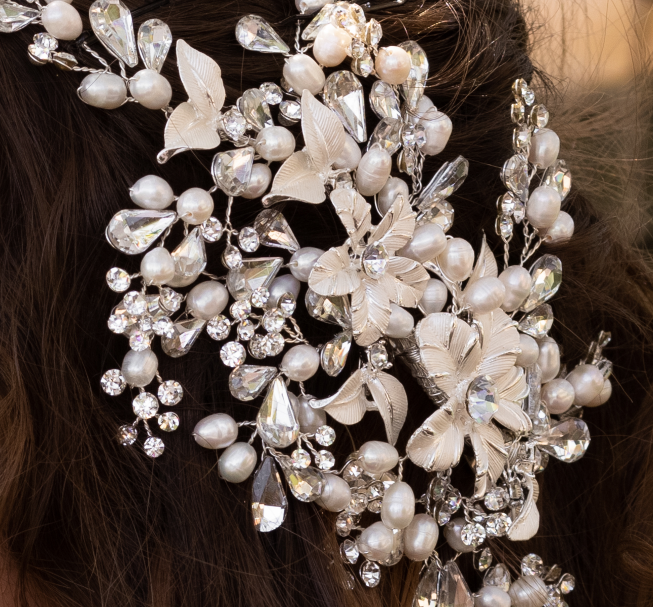 Elissa - Crystal and Pearl wedding hair comb