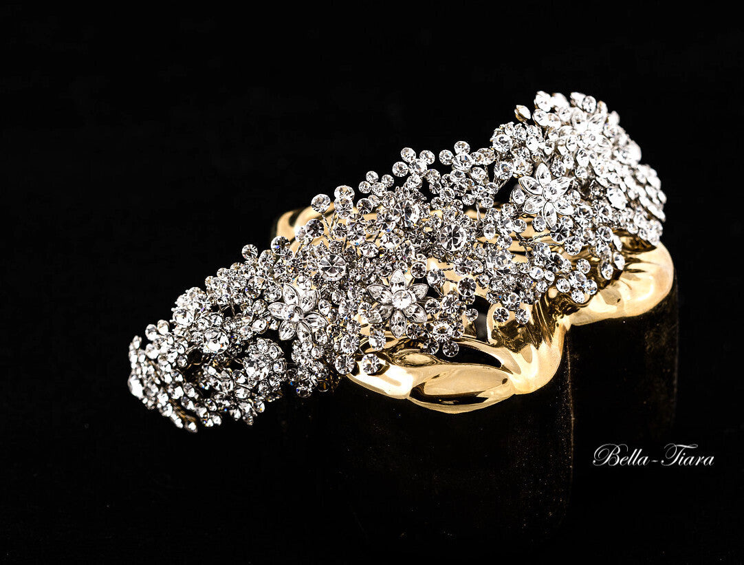 Amandalisa, Exquisite Swarovski crystal bridal wedding headband