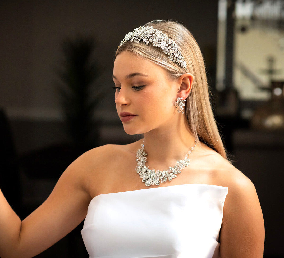 Amandalisa, Exquisite Swarovski crystal bridal wedding headband