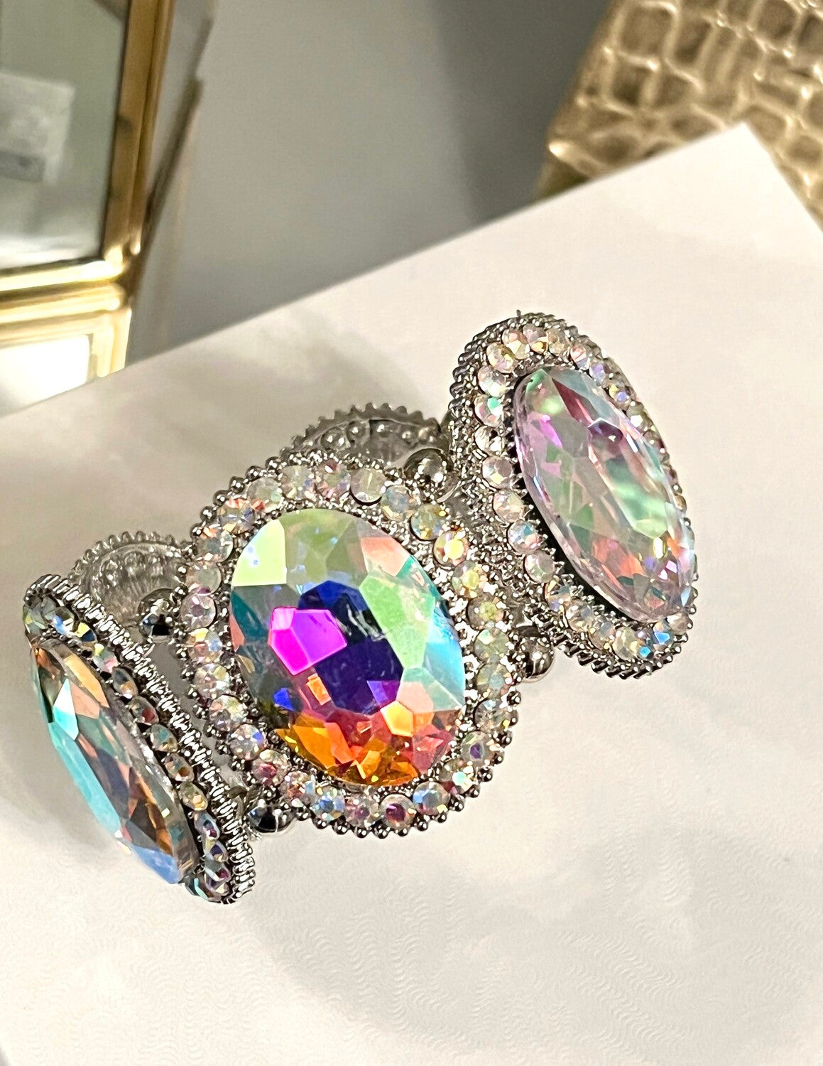 CONTESSA - Glamorous statement crystal bracelet