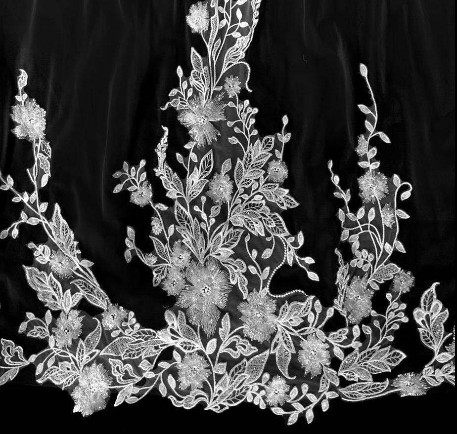 Alexis – Stunning sequin lace floral cathedral veil - Free blusher