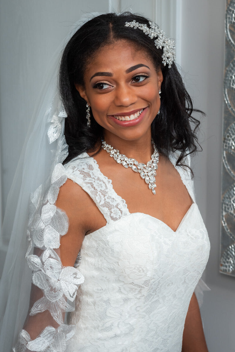 Amanda – lace cathedral veil with blusher