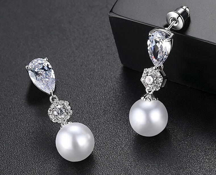 Sina - Elegant cubic zirconia pearl bridal earrings