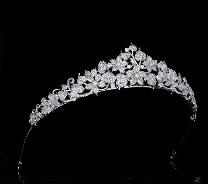 Rosinella - Beautiful swarovski crystal tiara