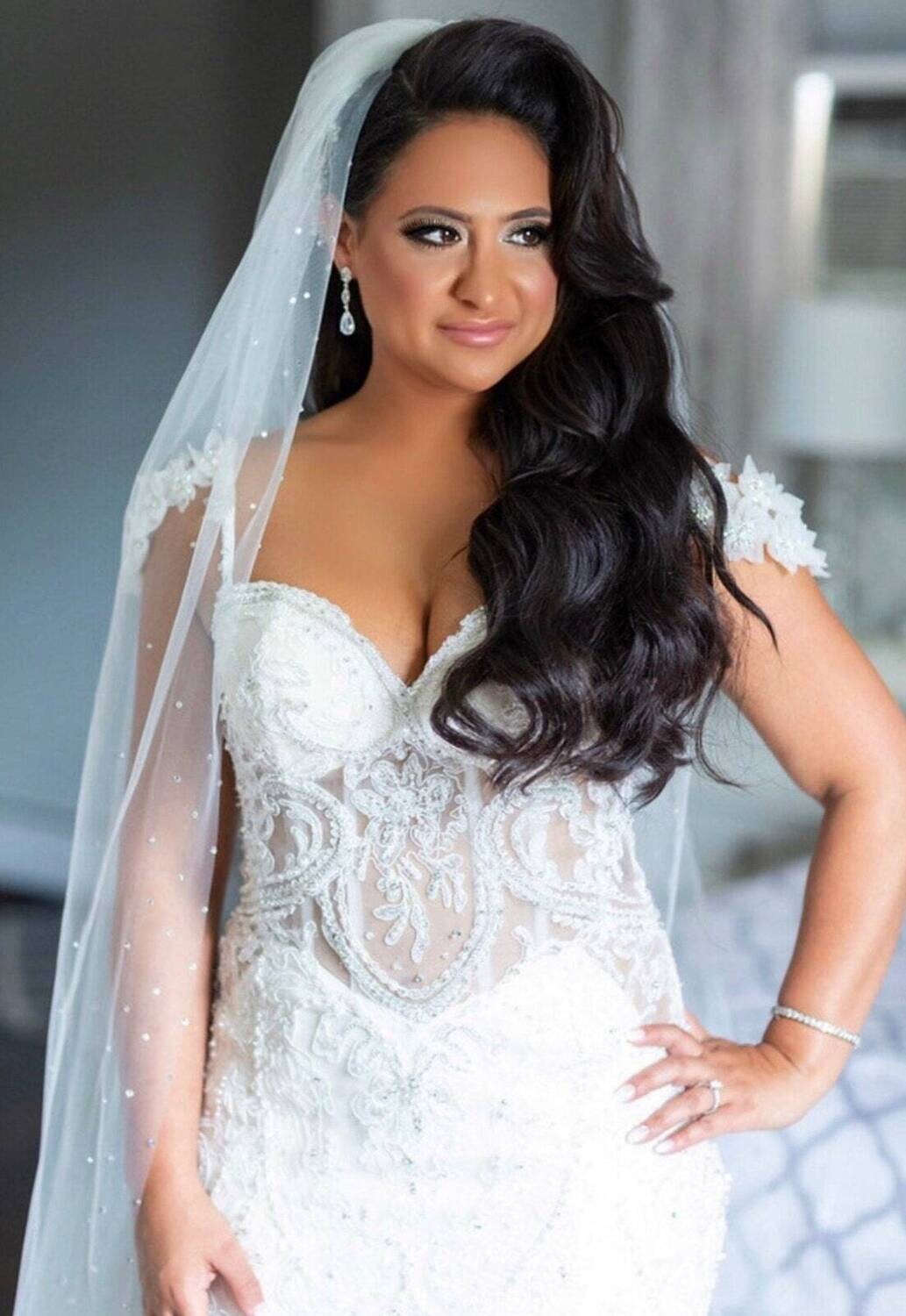 Diamond – Exquisite Scattered crystal cathedral wedding veil with free blusher