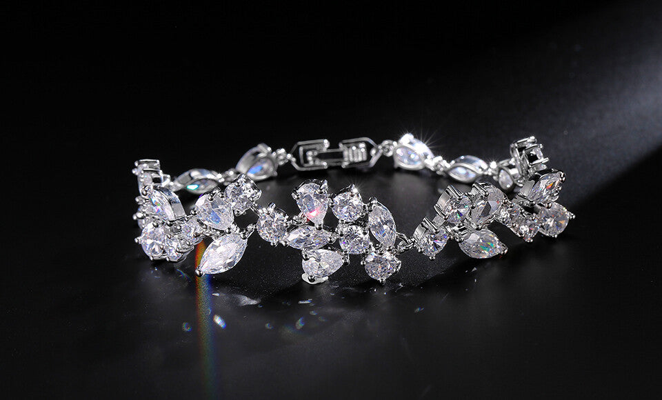 Valentinella - Swarovski crystal bridal bracelet