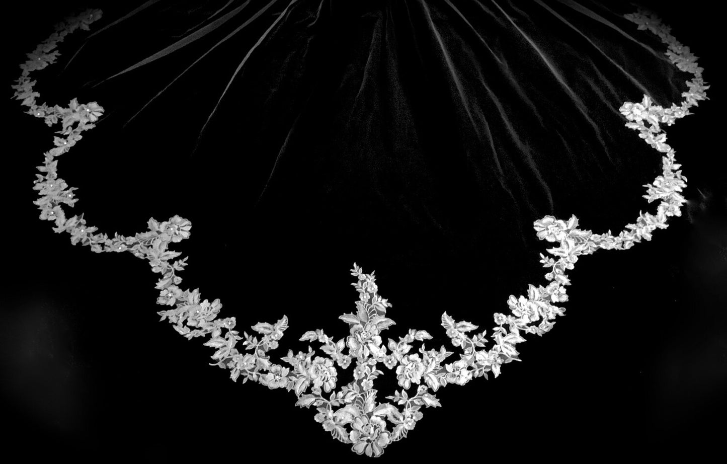 Rachel - Regal length Italian floral french lace veil