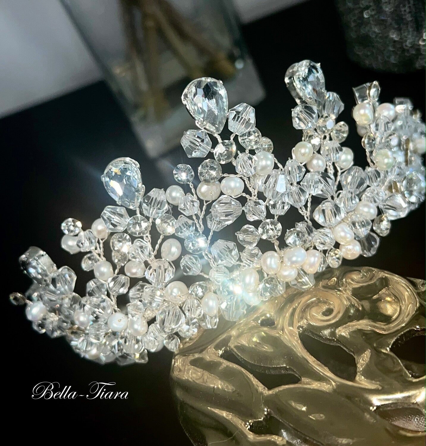 Evelyn - Crystal and Pearl bridal tiara