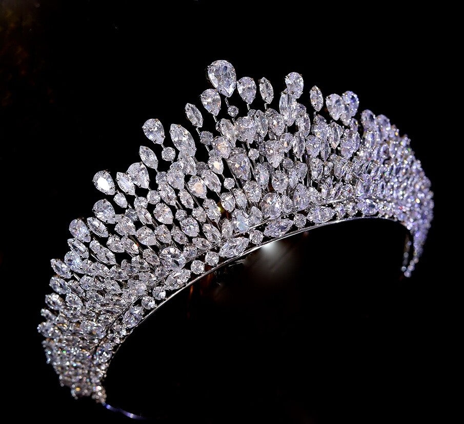 Ariena - Astonishing wedding Crystal Tiara