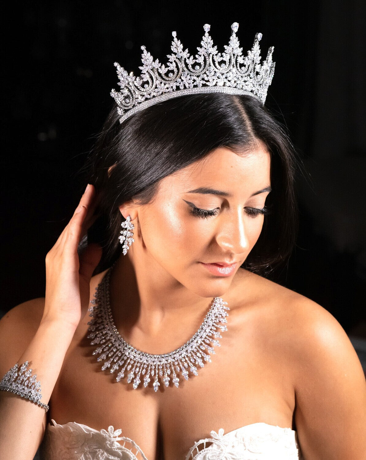 Paige- Statement bridal Crystal necklace jewelry set