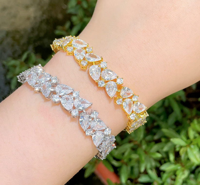 Giovanna -Swarovski crystal gold bridal bracelet
