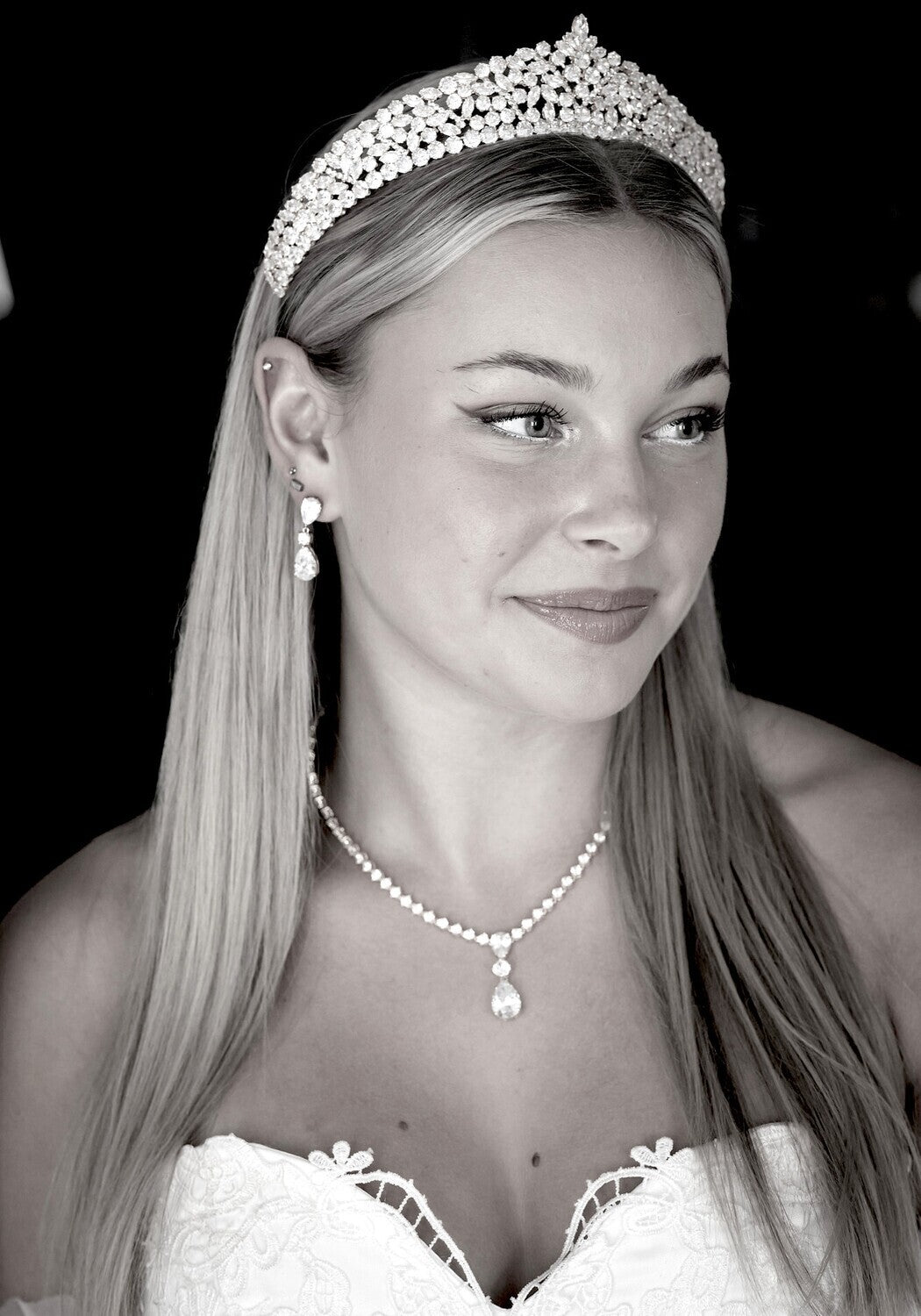 Cristallo - Timeless 3pcs simulated diamond drop bridal necklace set
