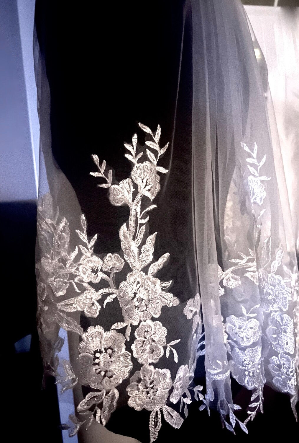 Adelina - ivory Italian Flower lace communion veil