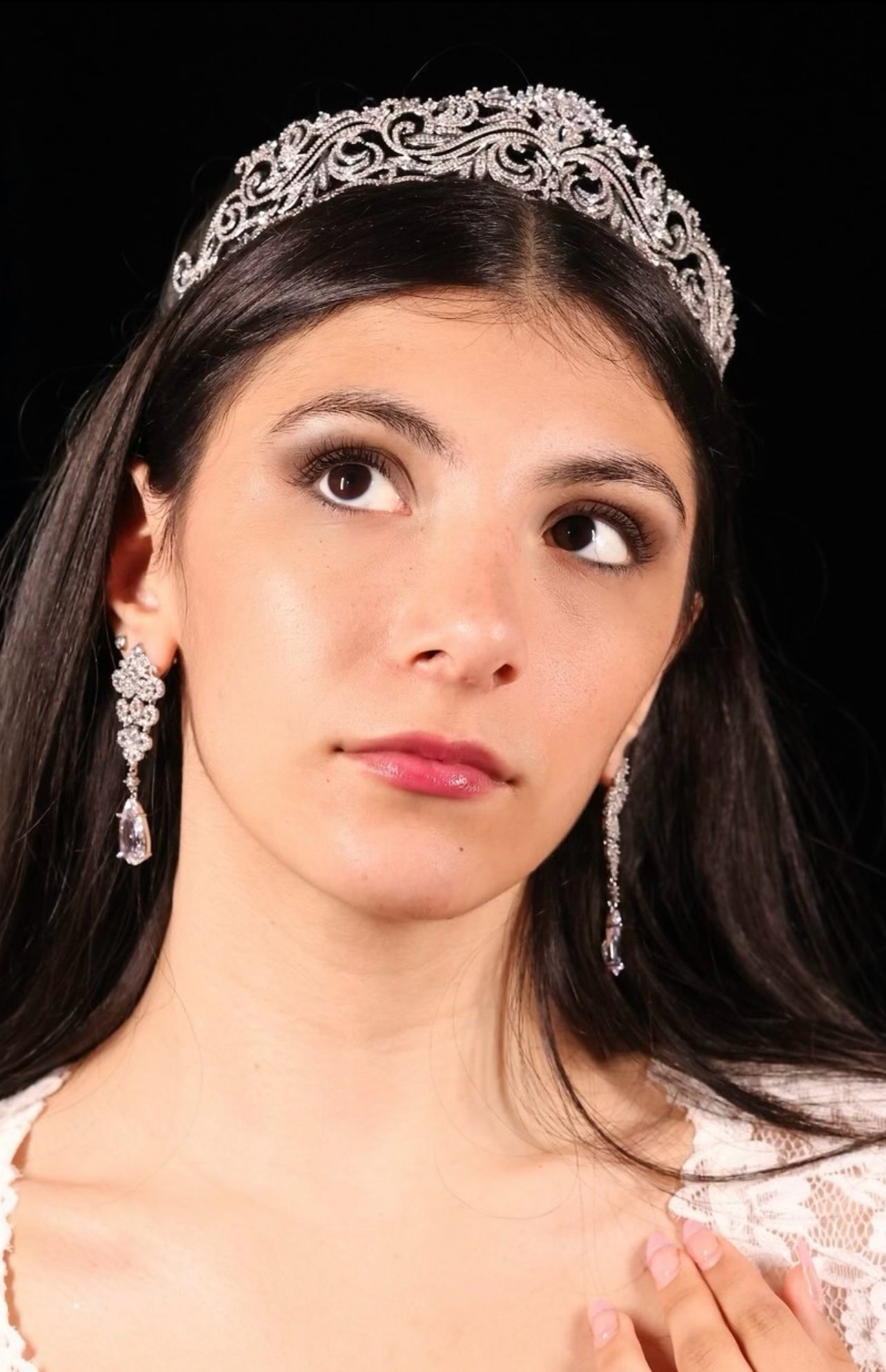 Ariana - Luxurious crystal wedding Tiara