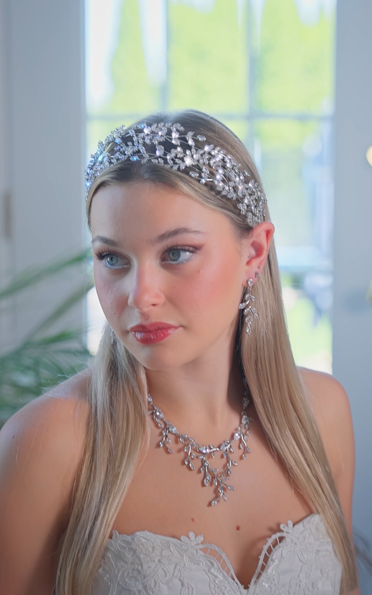 Kesia - Crystal Vine Bridal Necklace Set