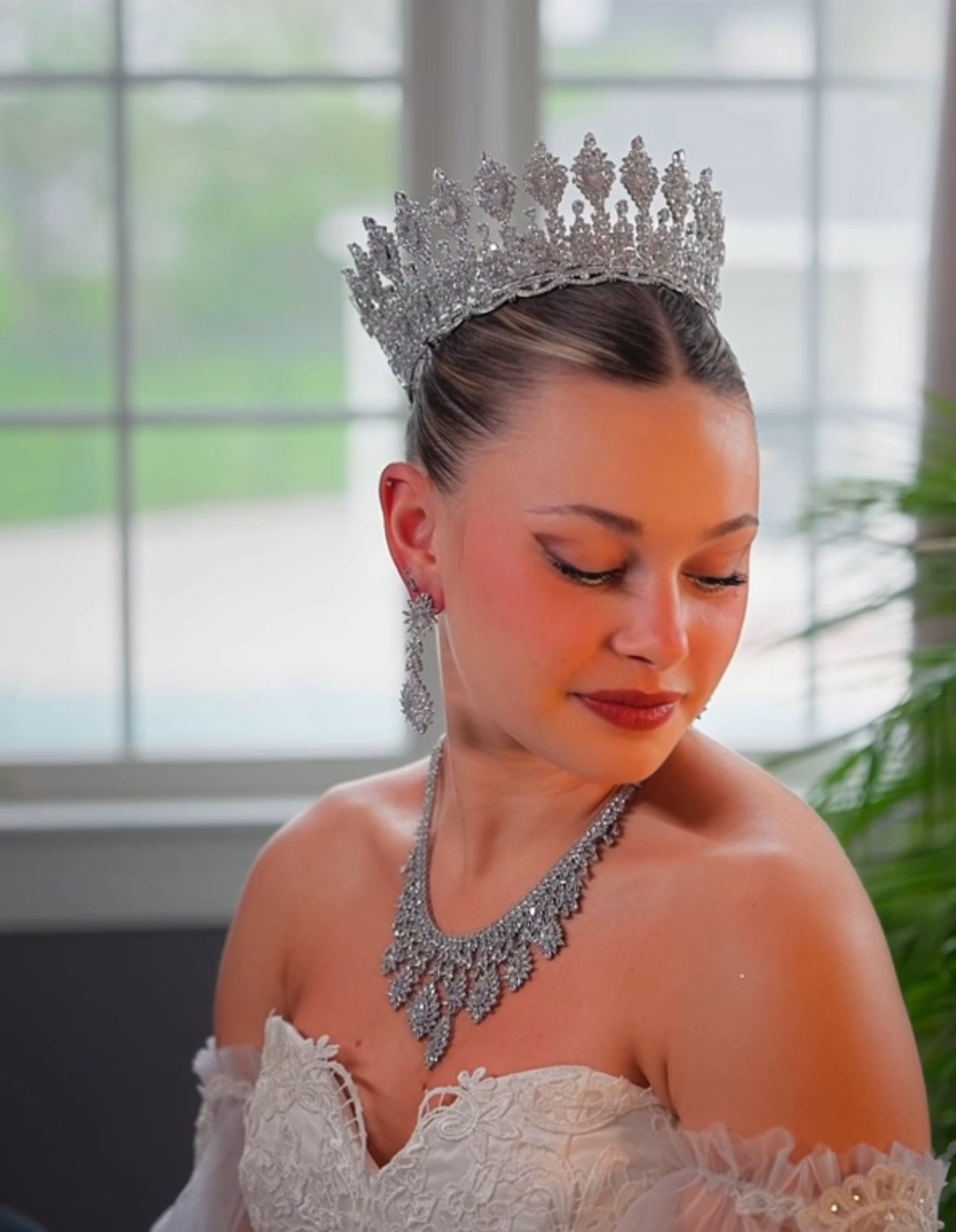 Athena - Swarovski Crystal Gold Crown