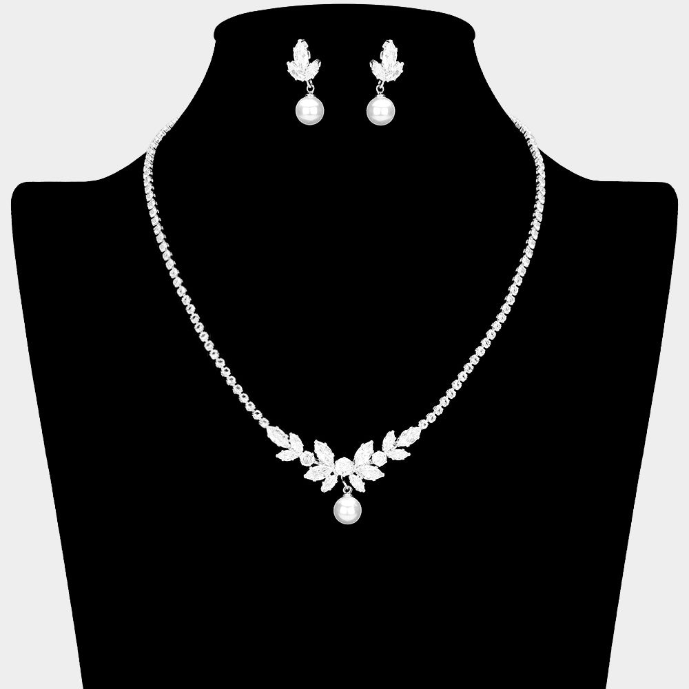 Pearl necklace set