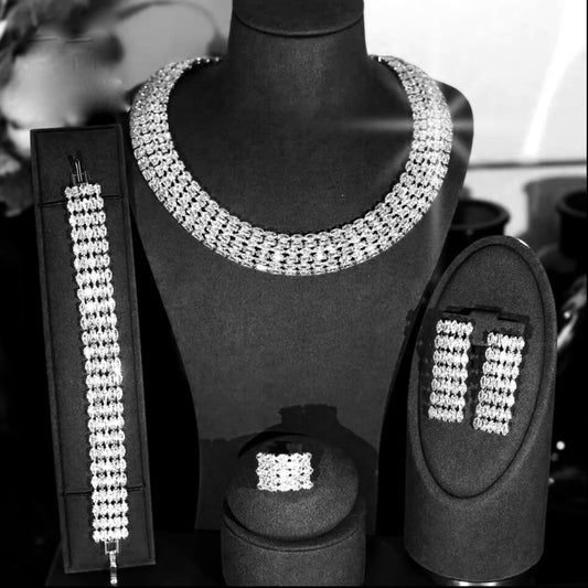 Glamour - Stunning, simulated diamond crystal necklace set