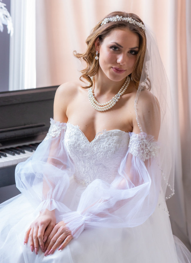 Rhinestone with crystal edge cathedral bridal veil