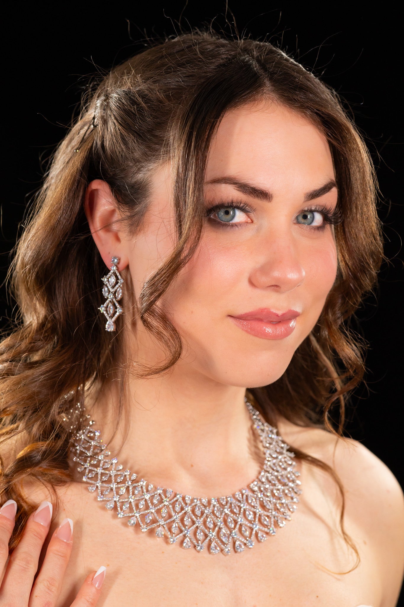 Glamour - Stunning, bridal simulated diamond crystal necklace set