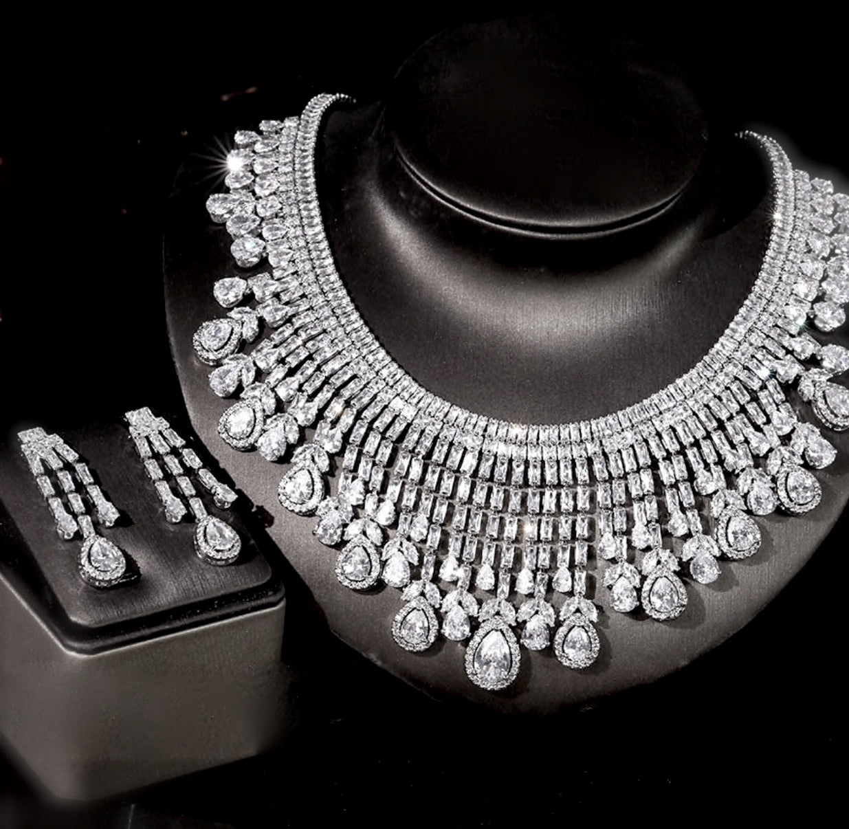 Tamasa - Alluring Simulated diamond crystal statement necklace set