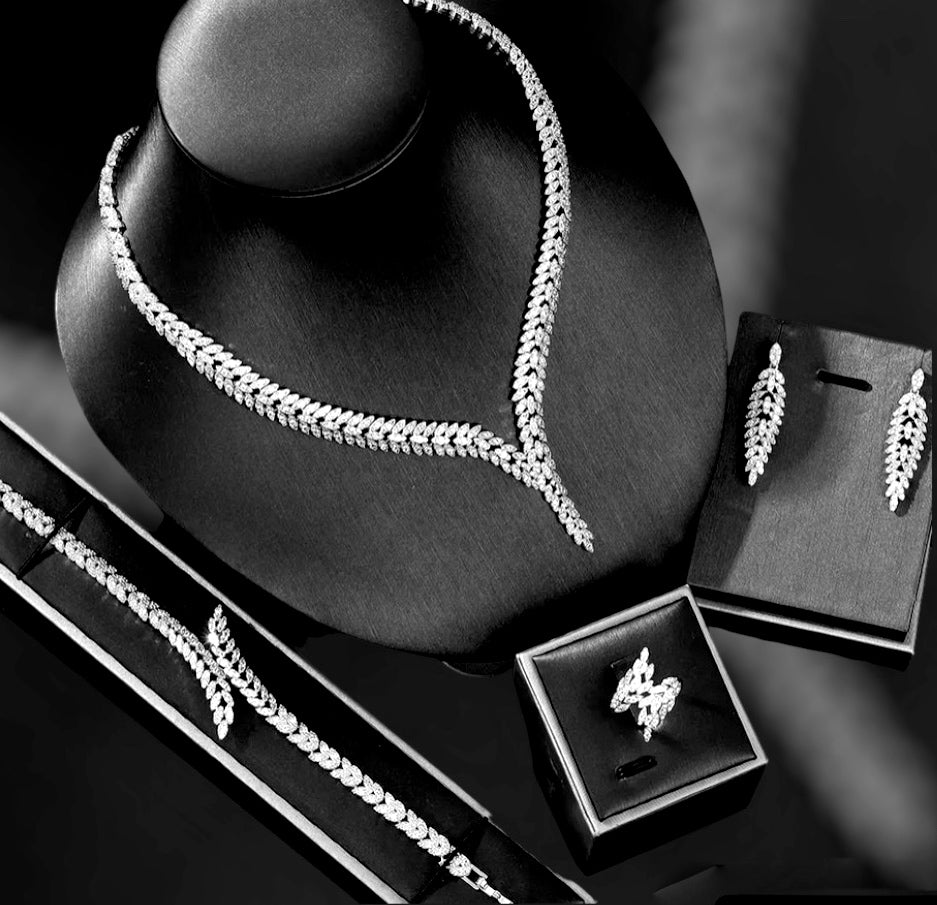 Marisola - Elegant drop diamond simulated necklace set (free bracelet)