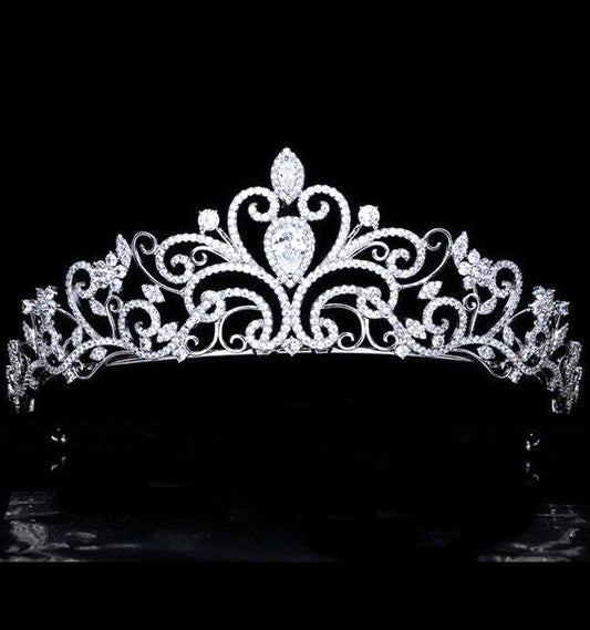 Bridgette - Beautiful Silver crystal tiara