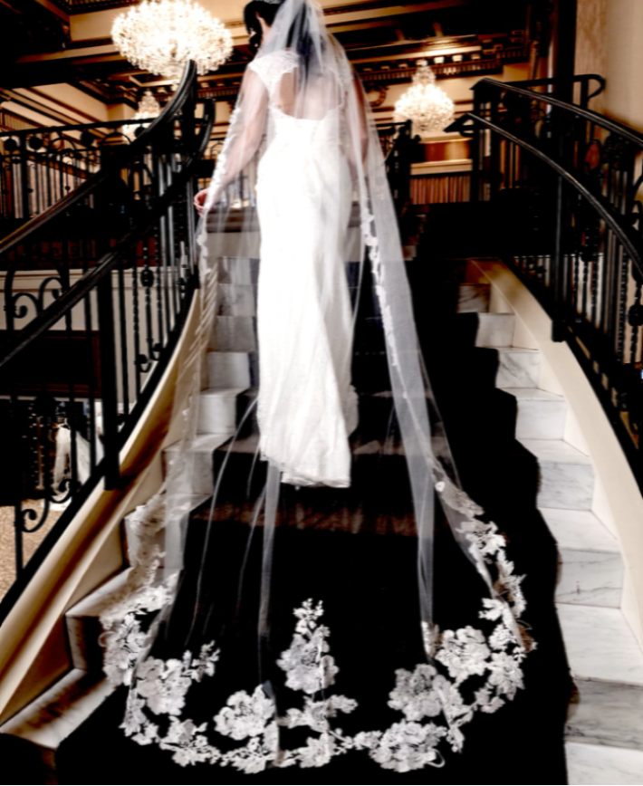 Esperanza - Gorgeous flower lace edge cathedral veil with Free blusher