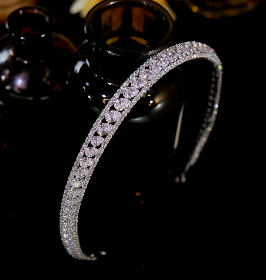 Fazia - Swarovski Crystal wedding headpiece headband