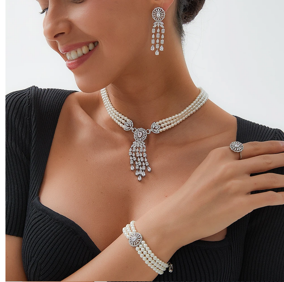 Santarini - Exquisite 3 pcs pearl bridal necklace set