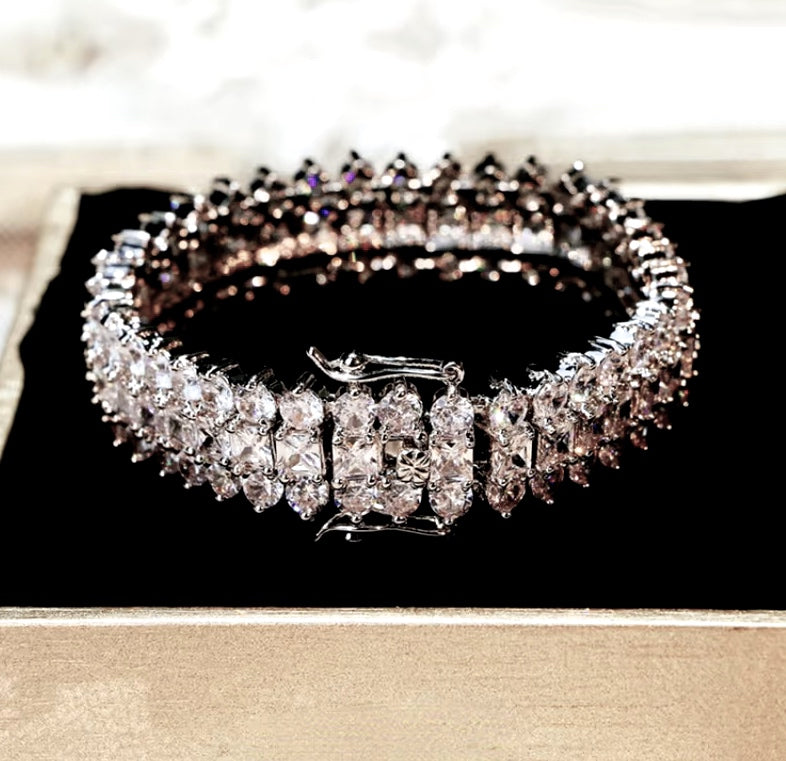 Regina - Exquisite simulated Diamond wedding bracelet