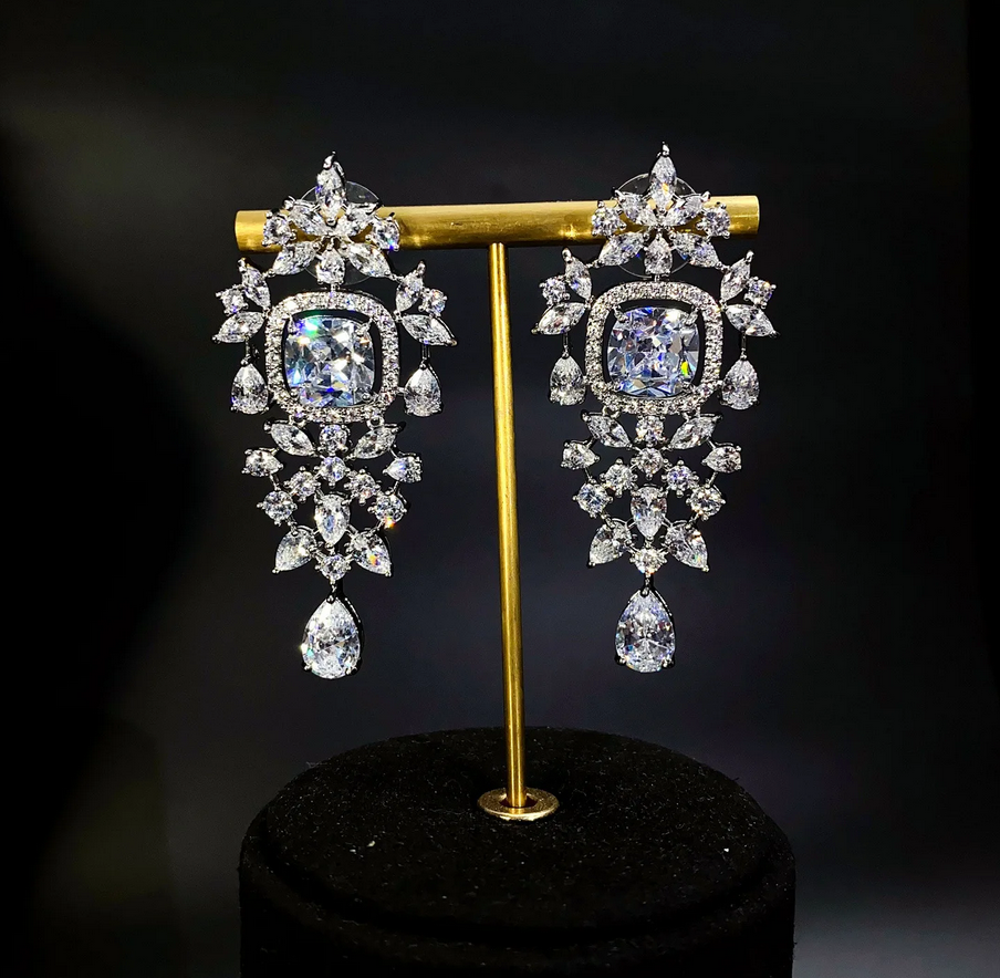 Elaini - Royal White Gold Moissanite statement bridal necklace set
