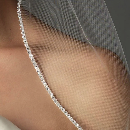 Alea - Timeless elegance Rhinestone trim edge cathedral veil