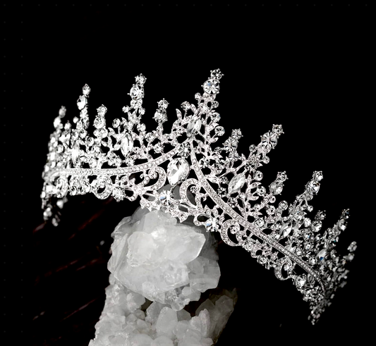 Andrea - Royal Crystal Tiara