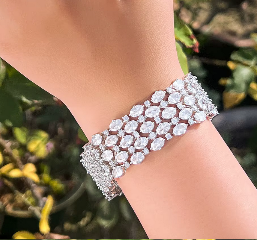 Nicoletta - Elegant crystal CZ bridal bracelet
