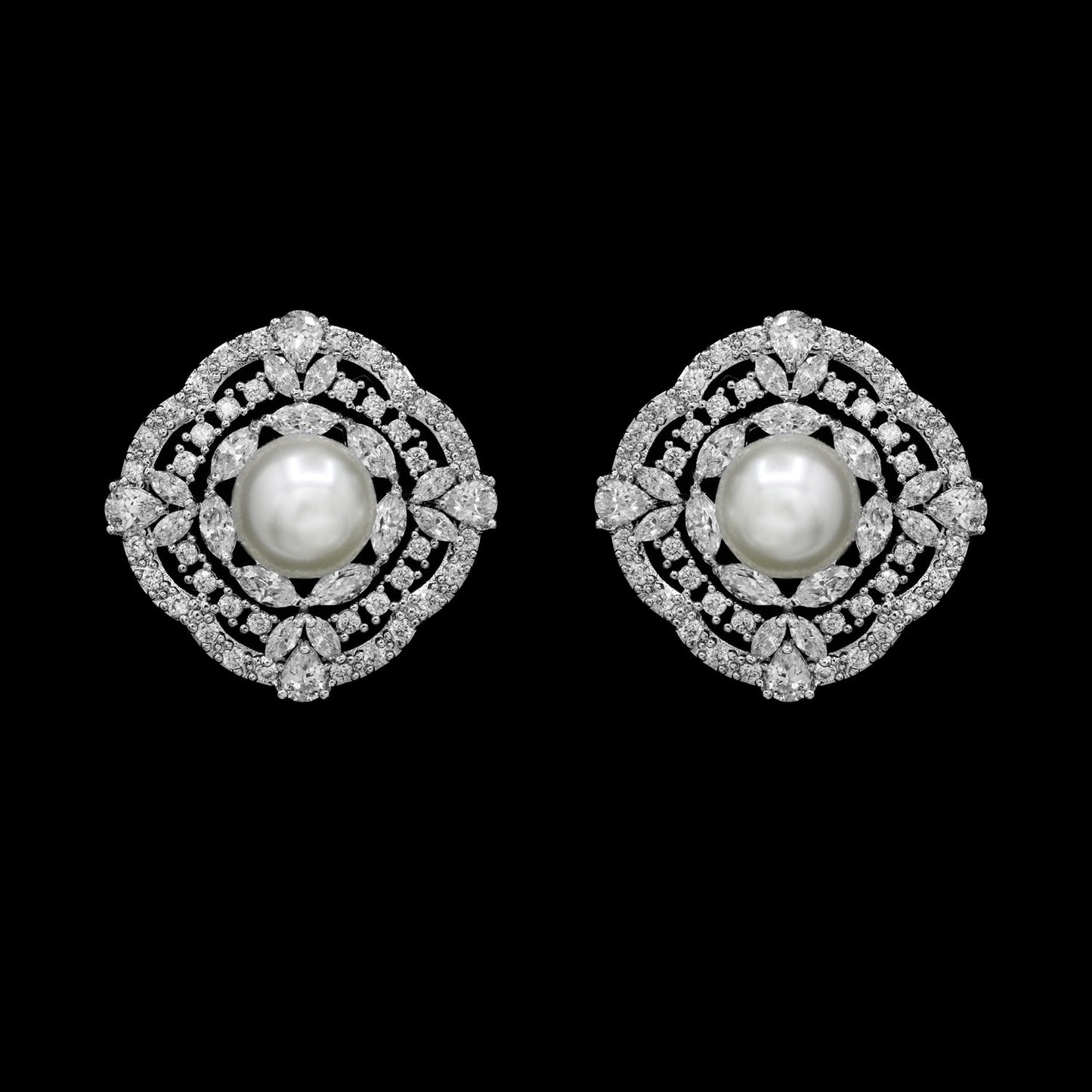 Lavanda - Exquisite couture pearl bridal earrings
