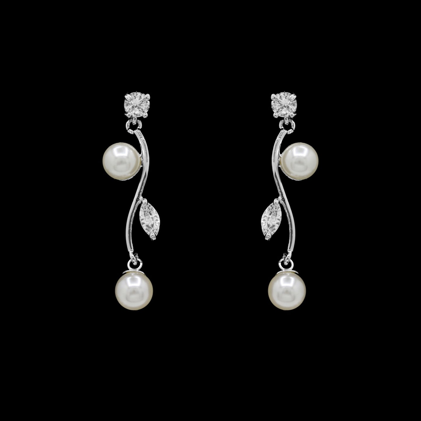 Sarena- Timeless elegance freshwater pearl bridal necklace